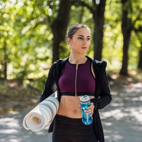 Cleaning a Yoga Mat with Vinegar and Water